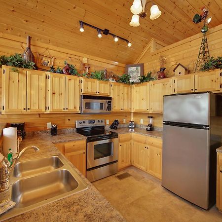 Ridgetop Retreat Sevierville Bagian luar foto